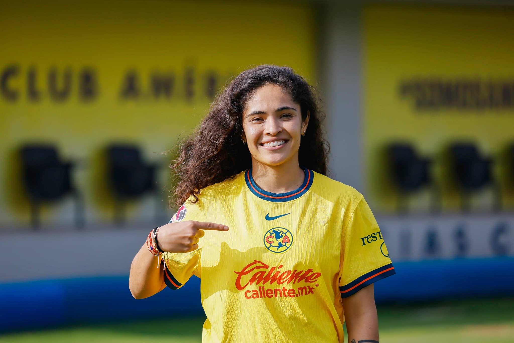 DANIELA ESPINOSA AMÉRICA CL2025
