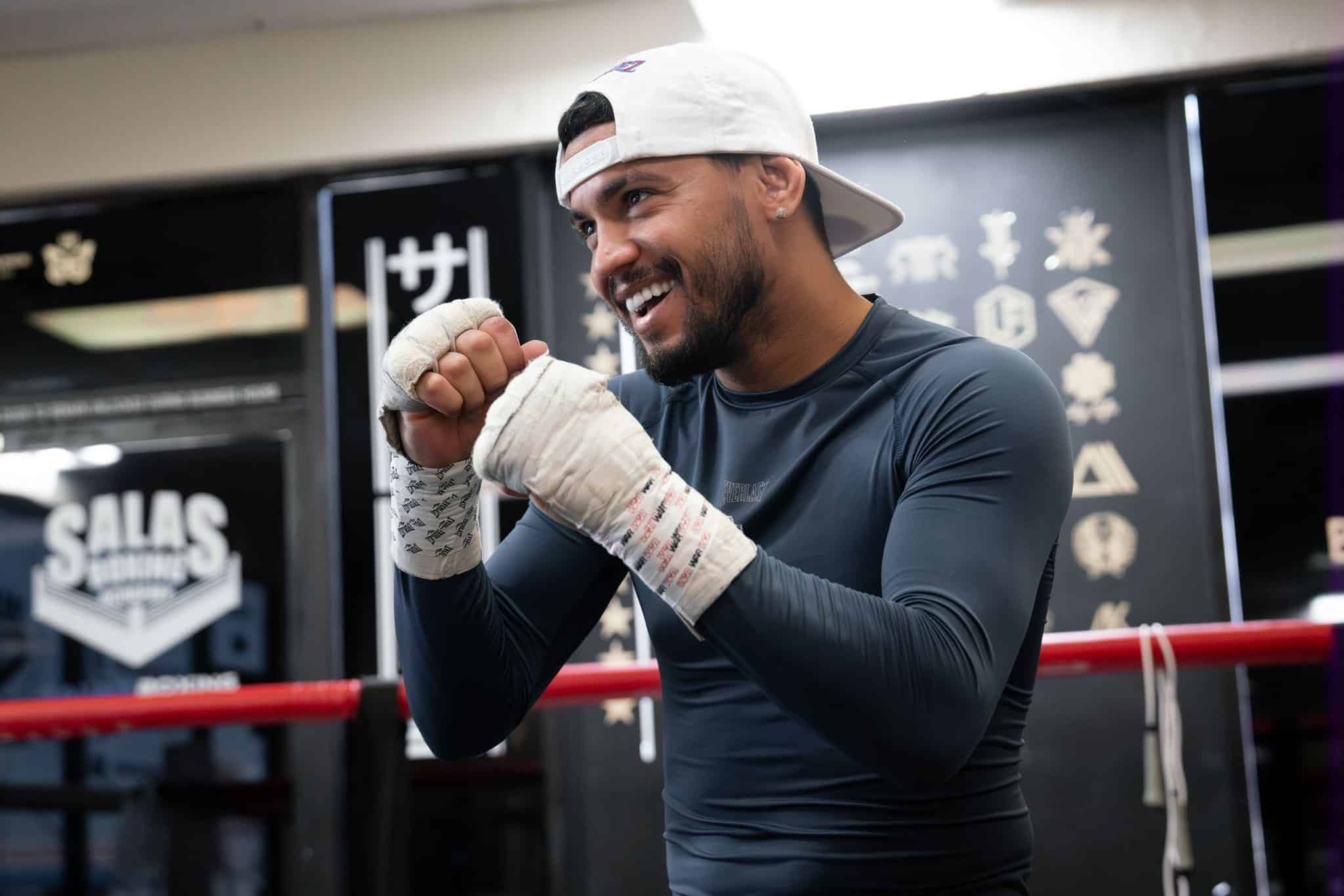 Robeisy Ramírez sufrió fractura bilateral en hueso orbital derecho en la pelea que perdió con Rafael ‘Divino’ Espinoza el pasado fin de semana.