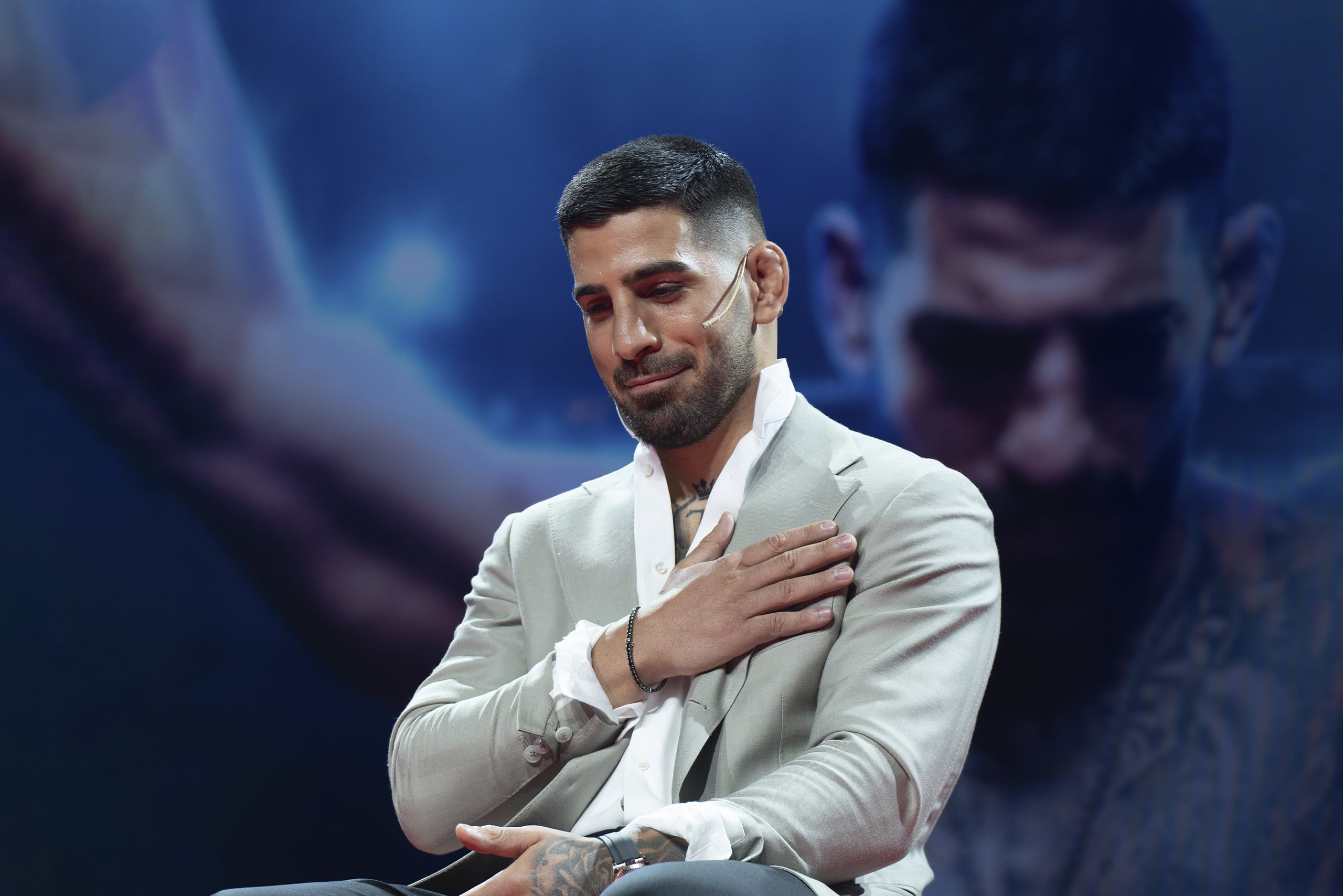 Ilia Topuria se ha consolidado como uno de los mejores peleadores del mundo y ahora ha hecho una sorprendente revelación sobre su futuro en la UFC.