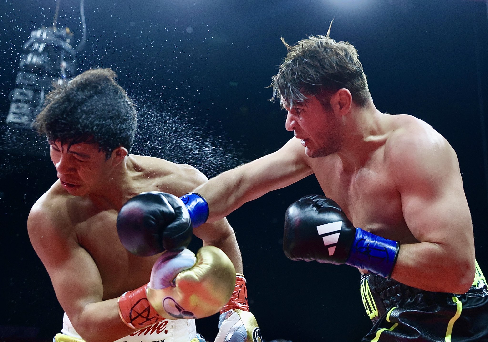 Zanfer Promotions ha anunciado sus intenciones de activar una cláusula de revancha inmediata para Jaime Munguía vs. Bruno Surace.