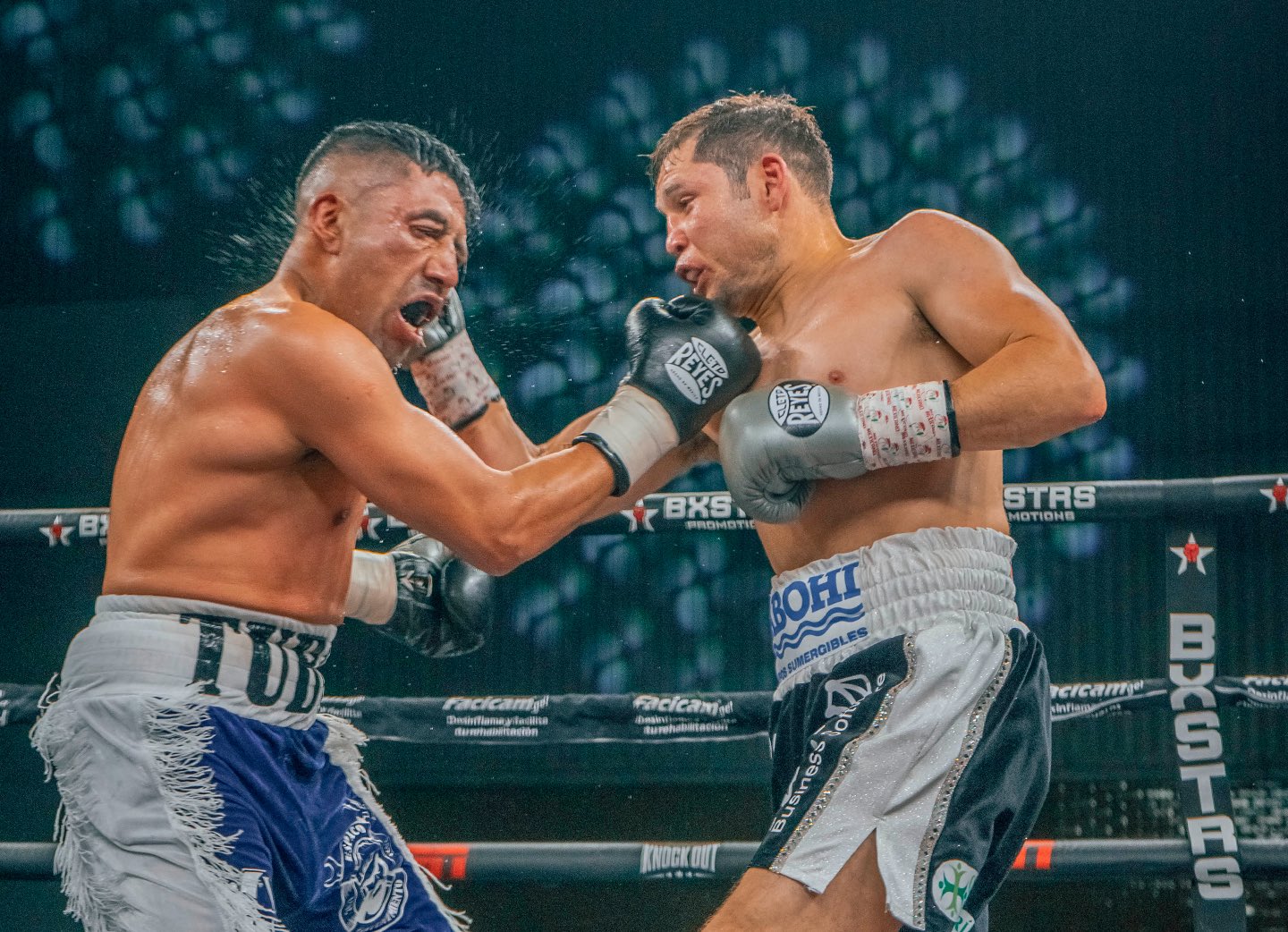 Carlos Cuadras vence a Juan Ramírez por decisión.