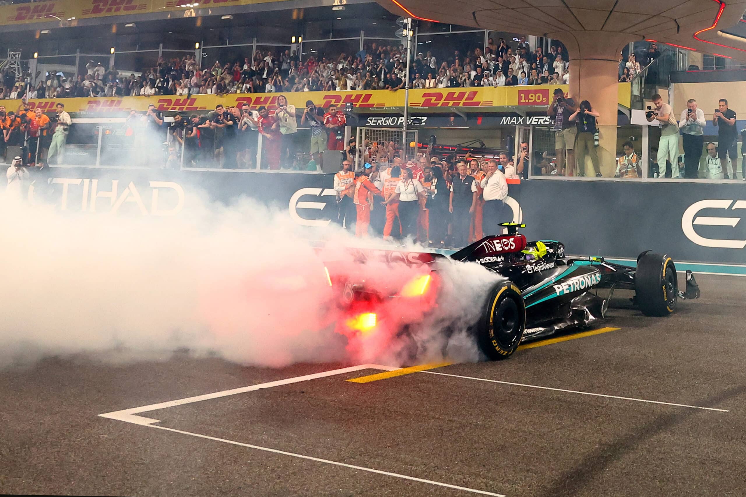 HAMILTON ABU DHABI 2024