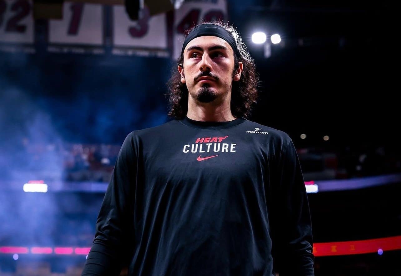 El mexicano Jaime Jáquez Jr ya no tiene la confianza del entrenador del Miami Heat.