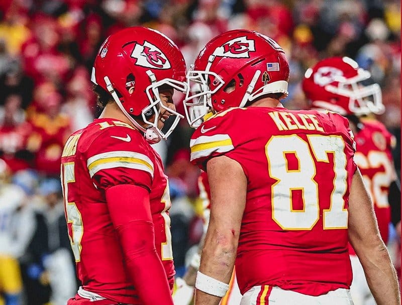 Los Chiefs se alistan para pelear un título más en el Super Bowl.