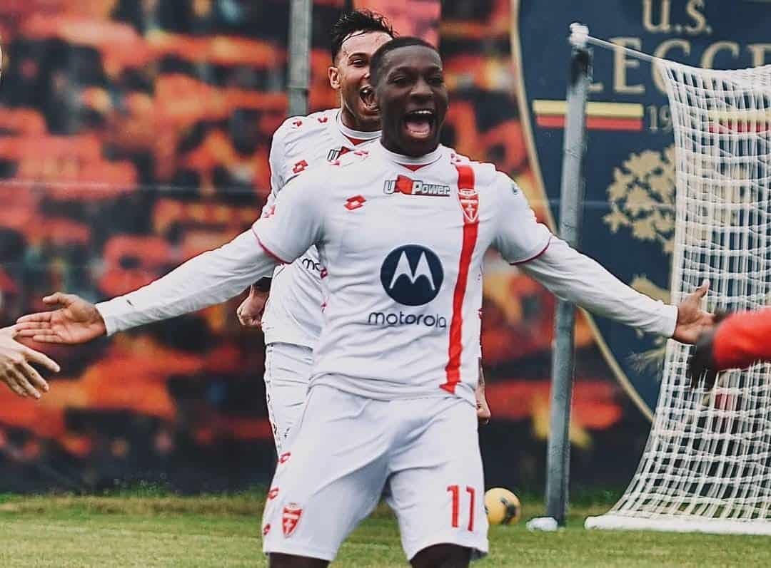 EL CF MONZA SIGUE HUNDIDO EN LOS PUESTOS DEL DESCENSO TRAS SUMAR ESTA DERROTA FRENTE AL GENOA EN LA JORNADA 22 DE LA SERIE A DE ITALIA