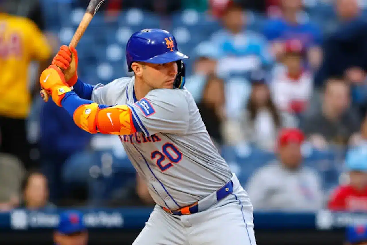 PETE ALONSO TOMA TURNO