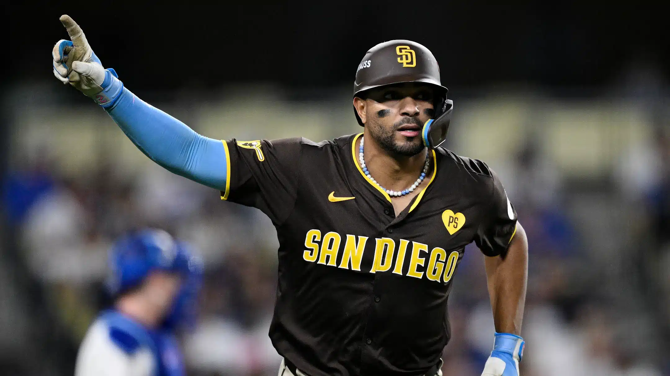 EL JIUGADOR DE CUADRO CON UN PIE FUERA DE SAN DIEGO
