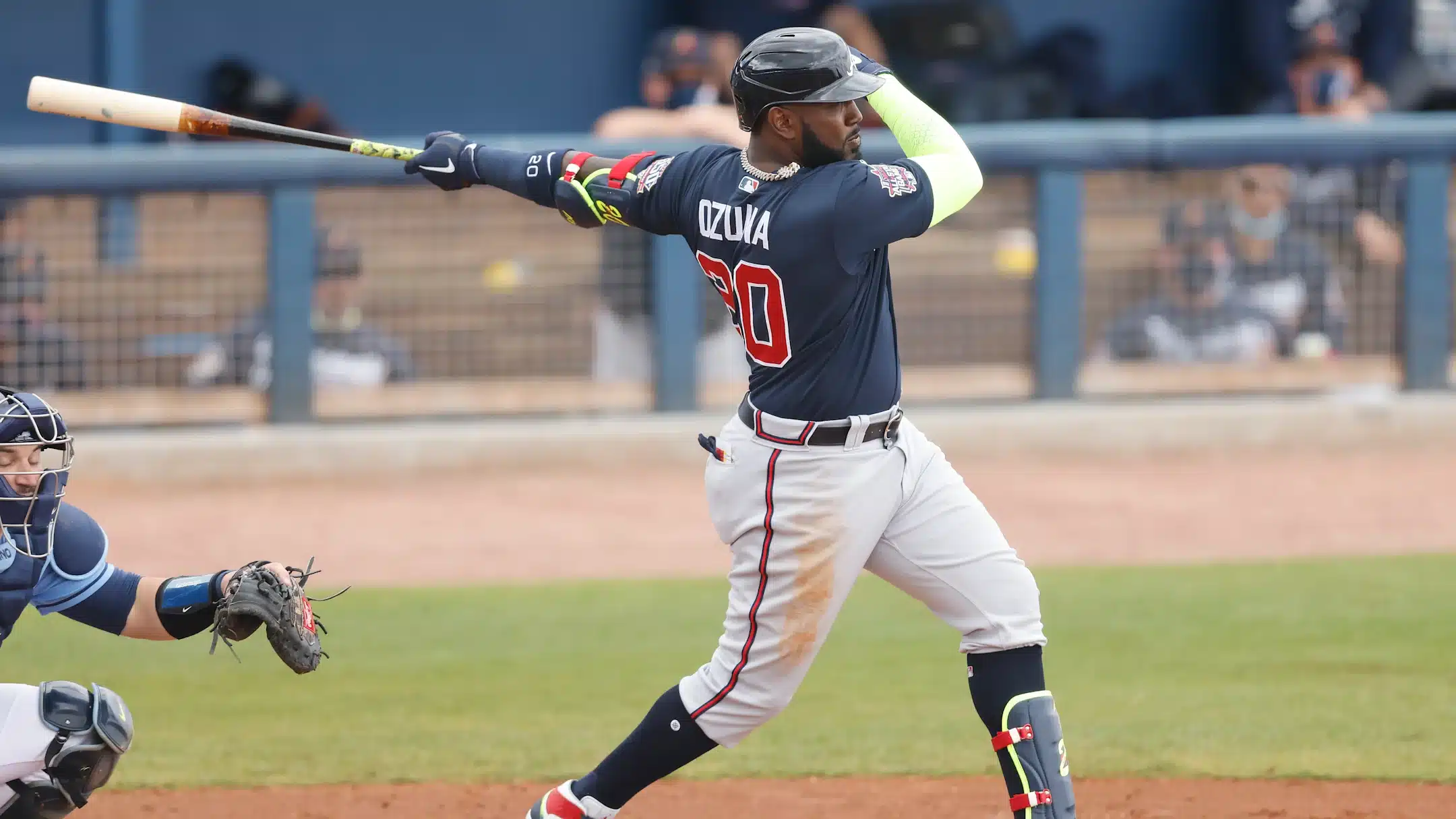 OZUNA BATE IMPORTANTE DE LOS BRAVES