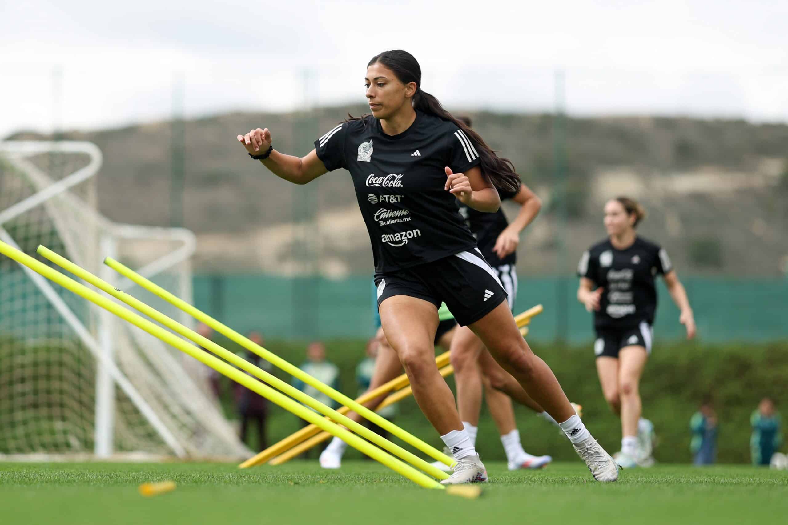SELECCIÓN MEXICANA FEMENIL PINATAR CUP
