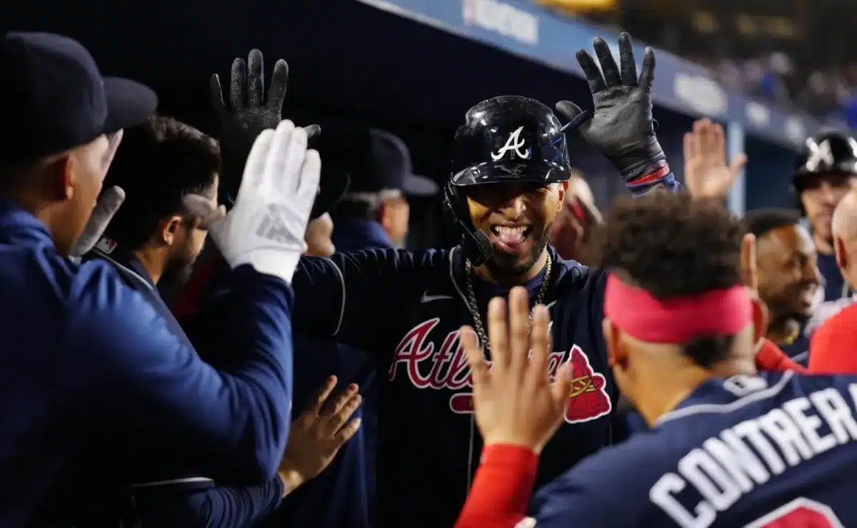 EDDIE ROSARIO ES FELICITADO