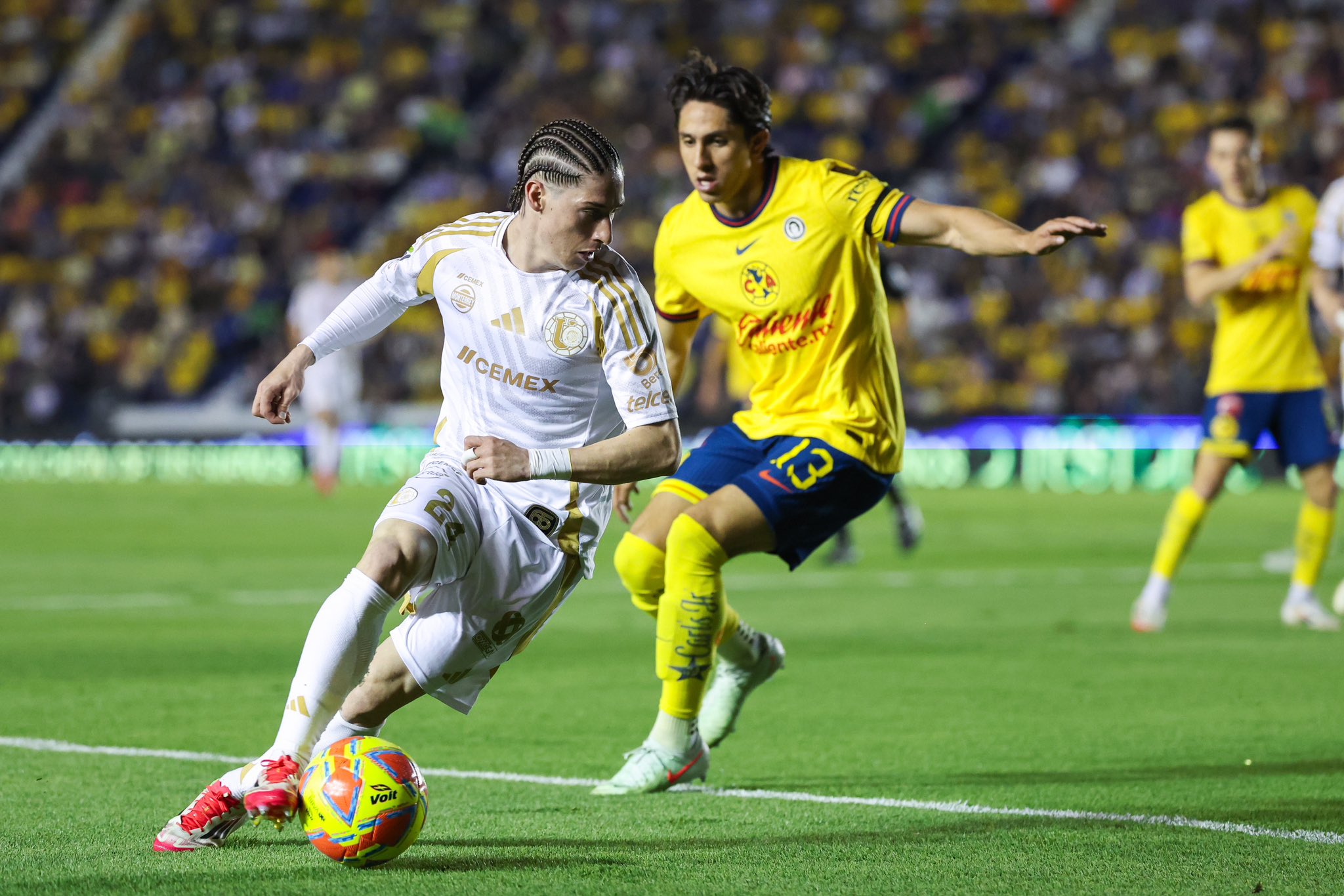 AMERICA VS TIGRES CL2025 LIGA MX