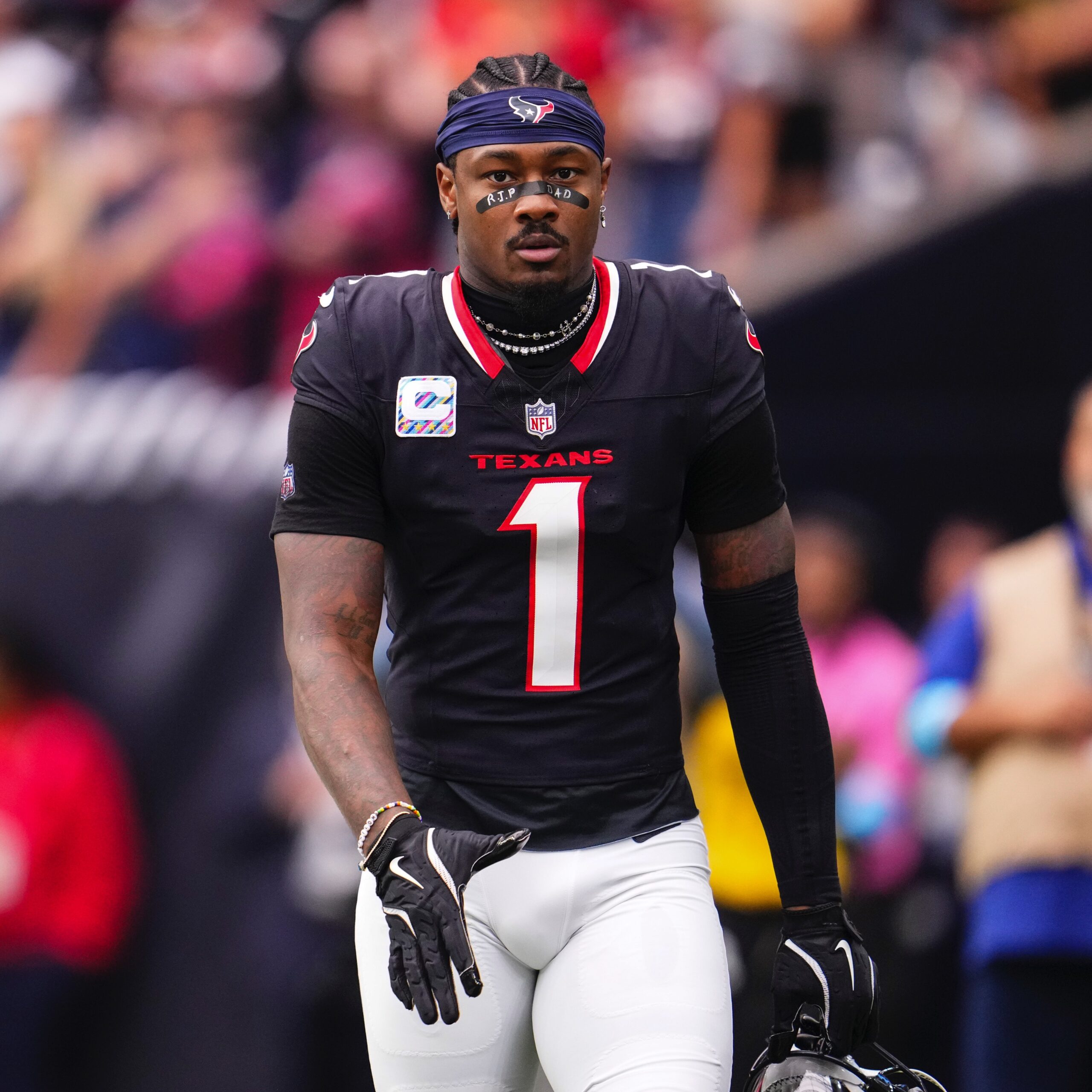 STEFON DIGGS NFL PATS 2025