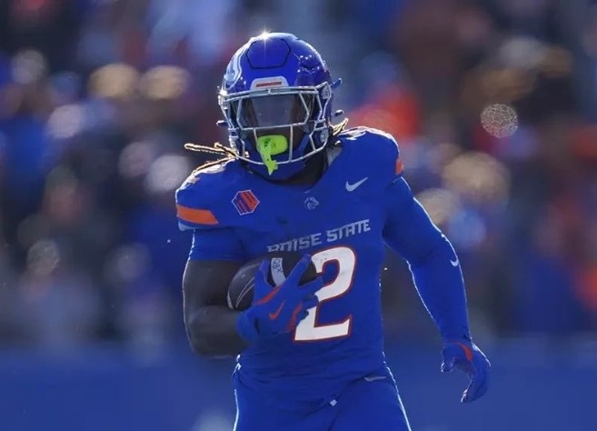 Ashton Jeanty es un jugador muy bueno y letal en su posición.