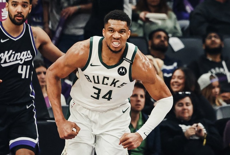 Milwaukee Bucks juega hoy en casa ante los Knicks.