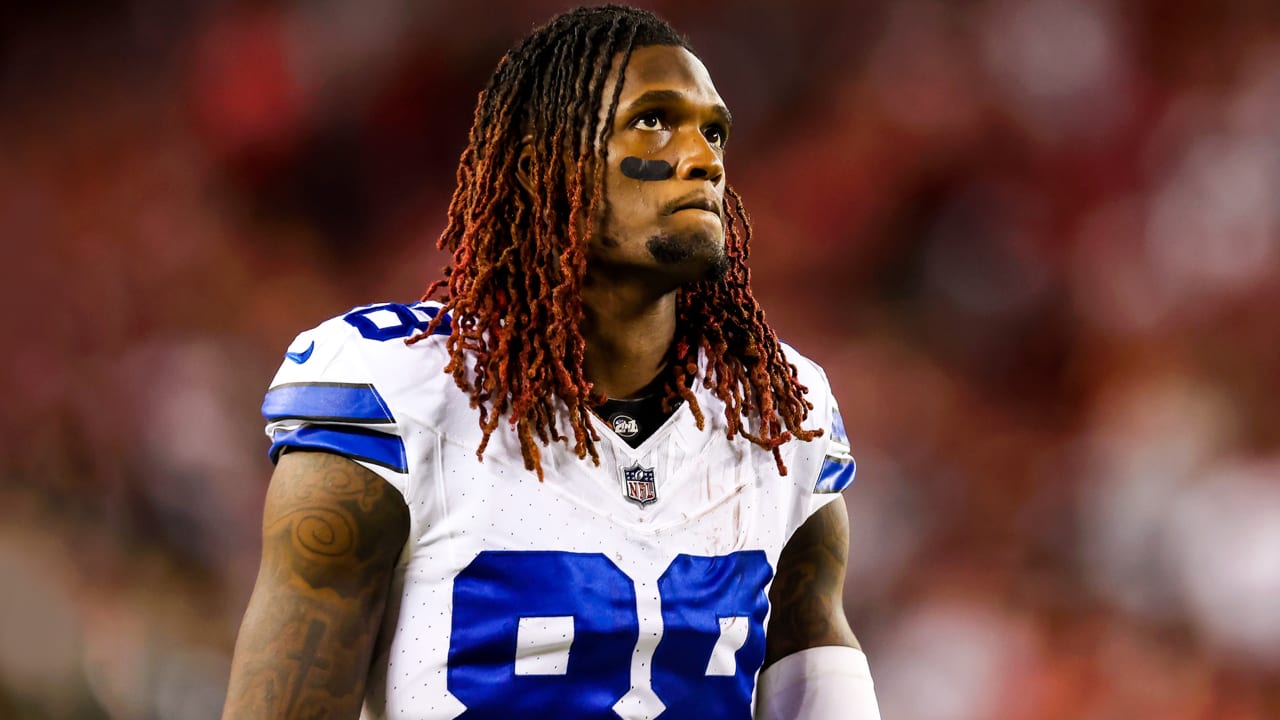 CeeDee Lamb comparte su impactante reacción en vivo ante la salida de DeMarcus Lawrence.
