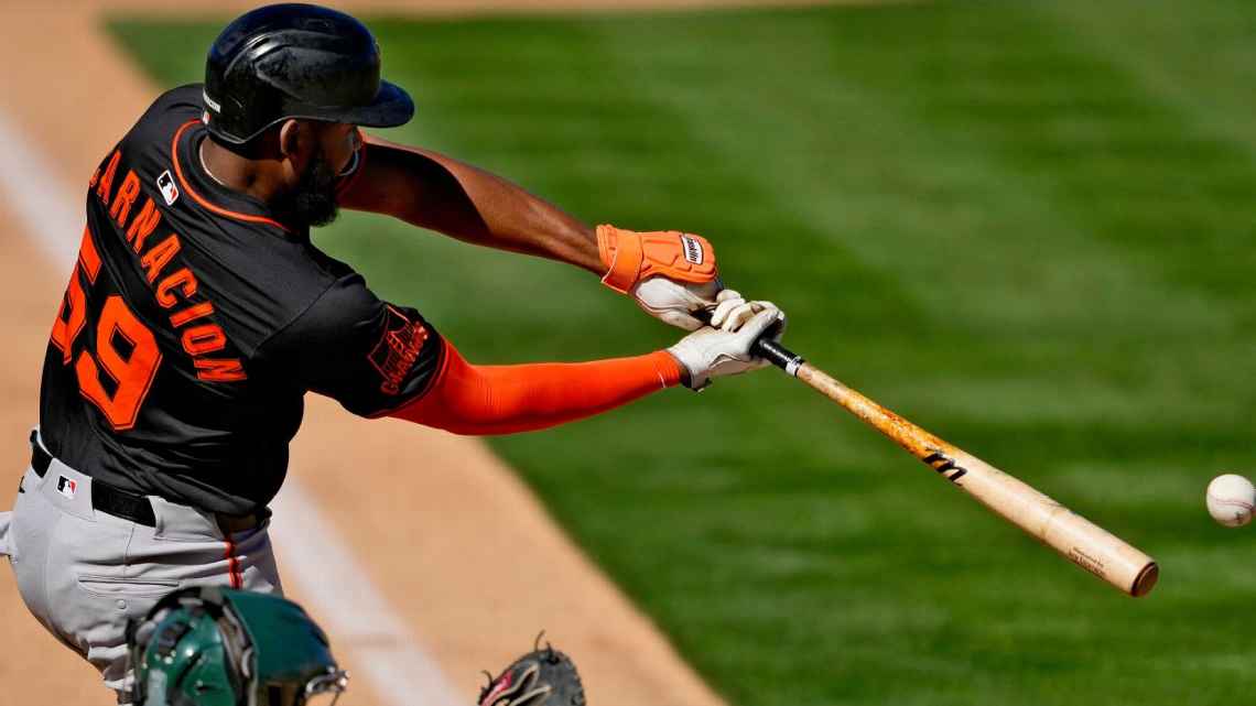 JERAR ENCARNACIÓN SERÁ BAJA DE LOS GIANTS