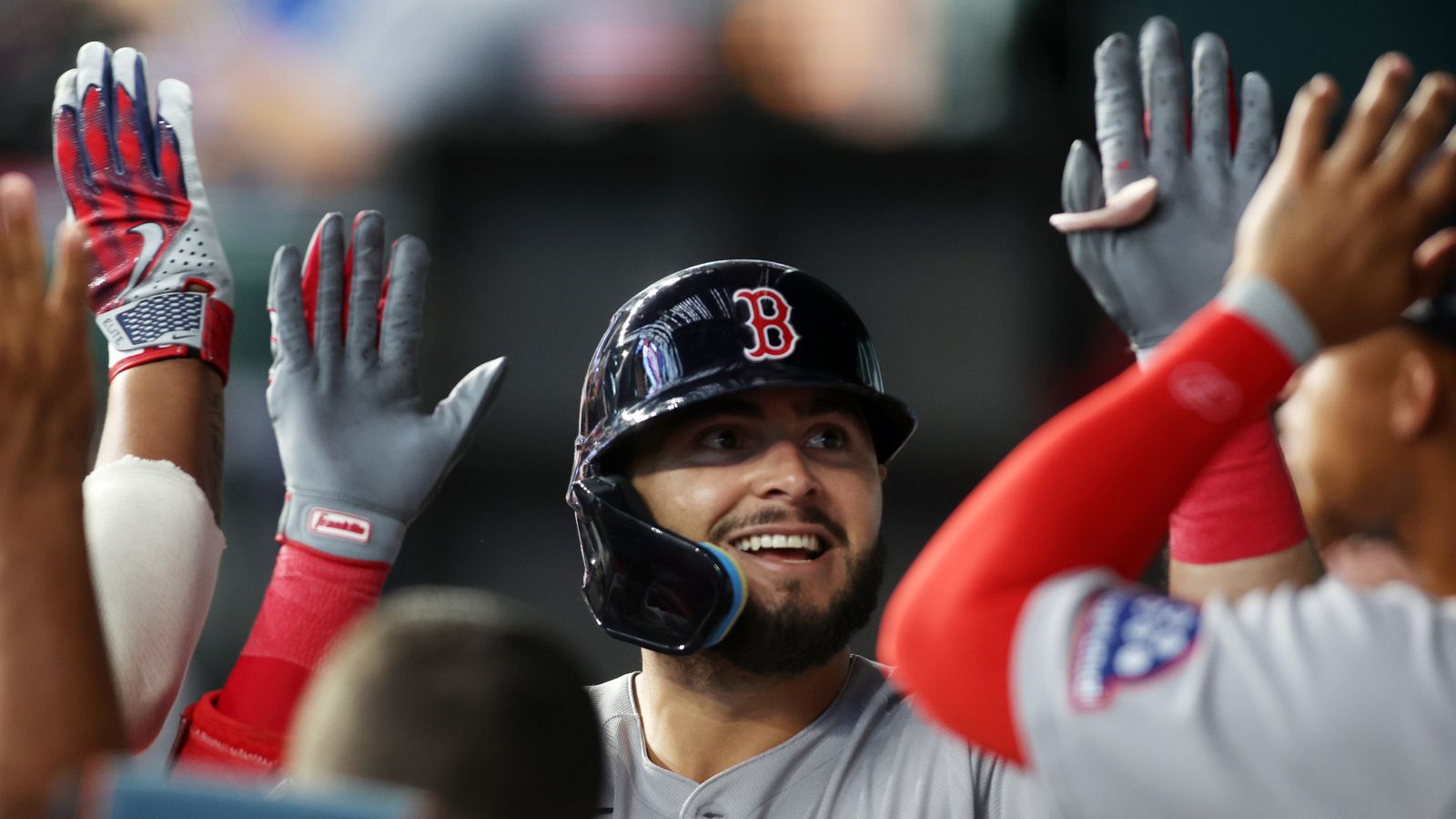 RED SOX COMIENZAN CON EL PIE DEREHO