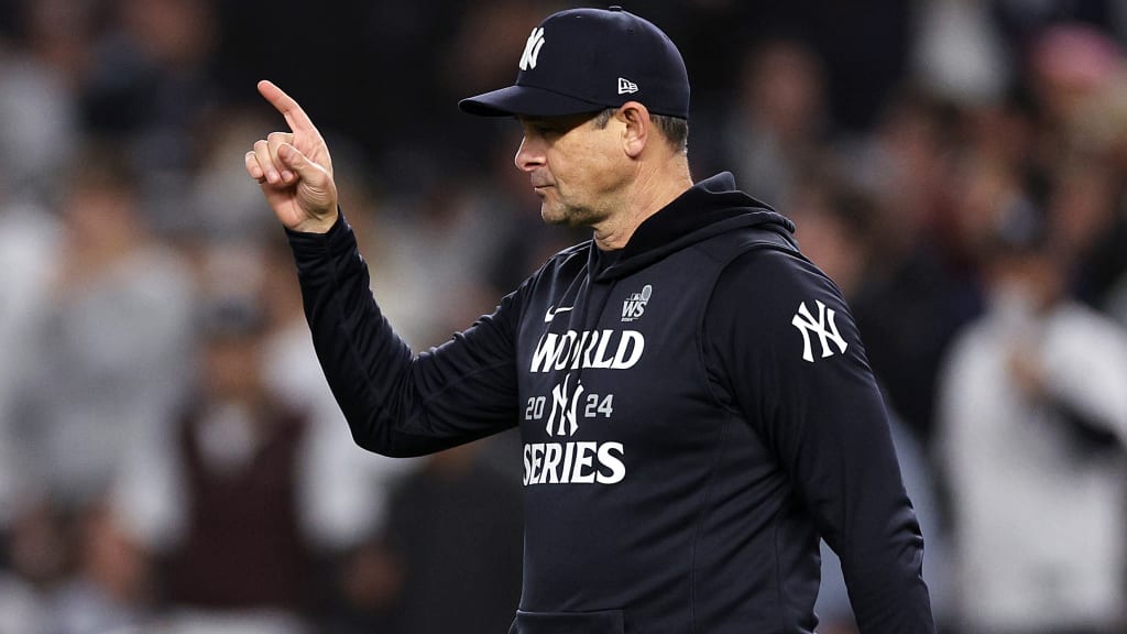 AARON BOONE FIRMO EXTENSIÓN DE CONTRATO ESTE AÑO