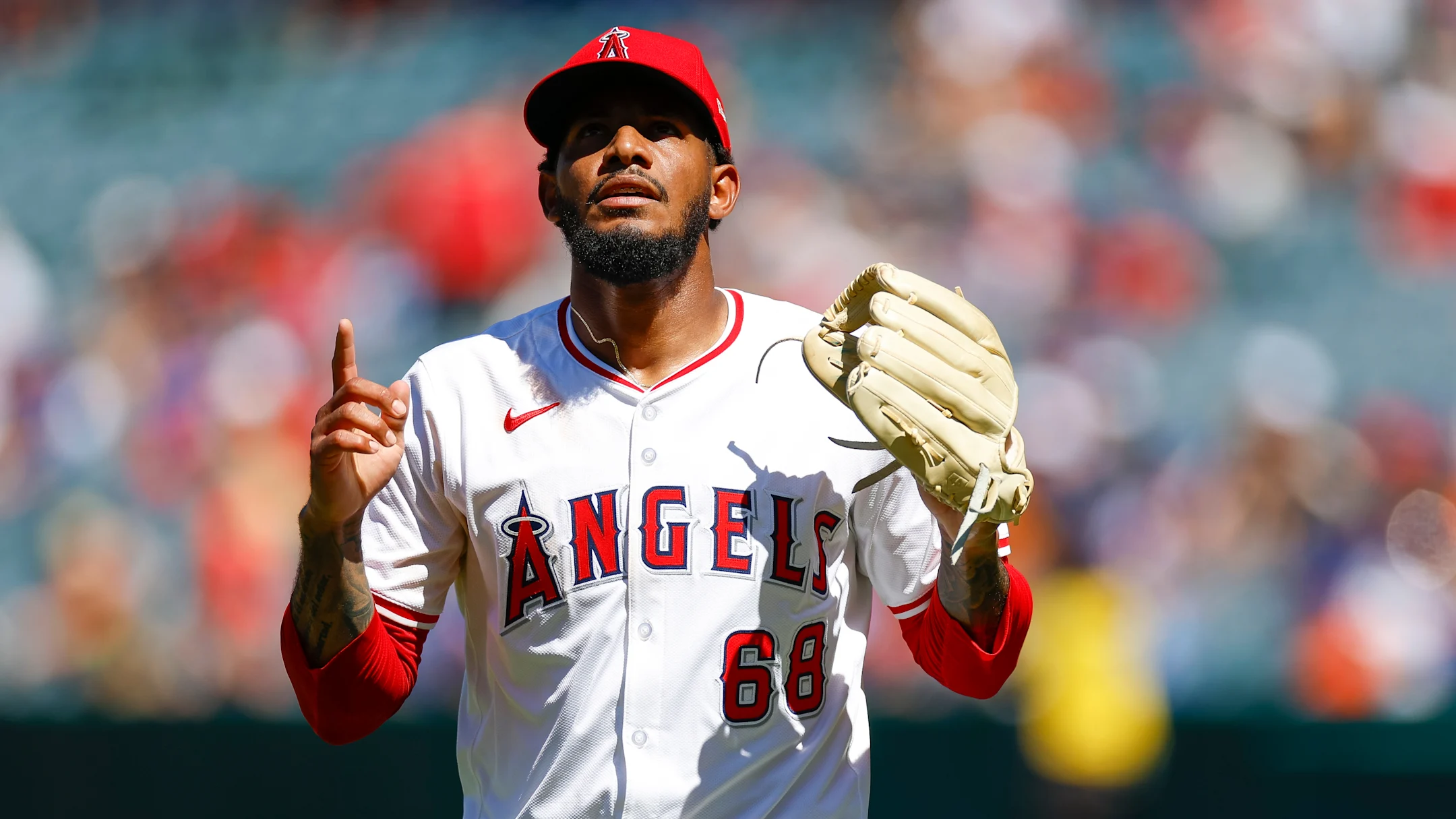 EL LANZADOR DERECHO SE UNE A LOS METS