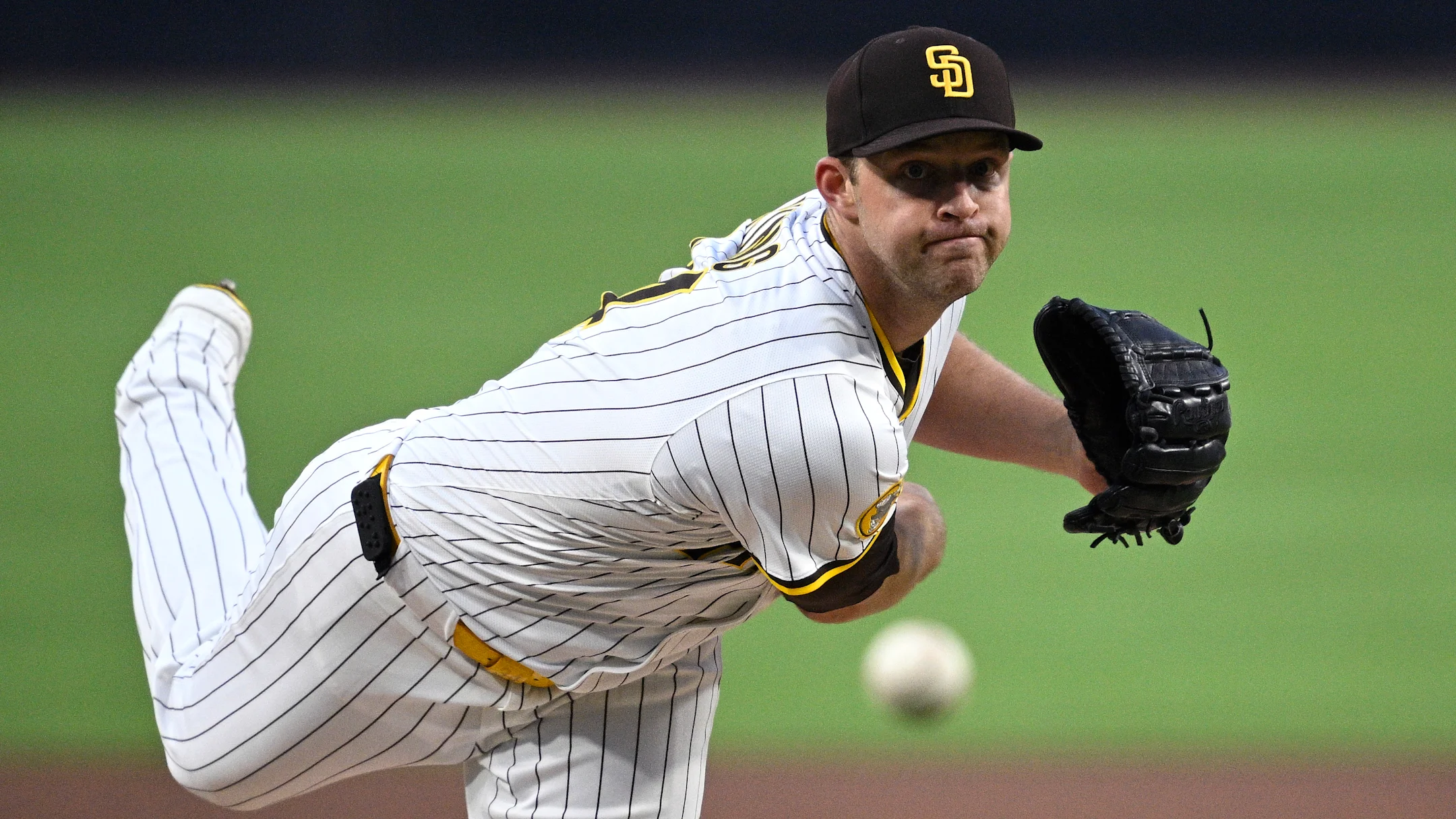 MICHAEL KING ES LA FIGURA DEL PITCHEO EN SAN DIEGO