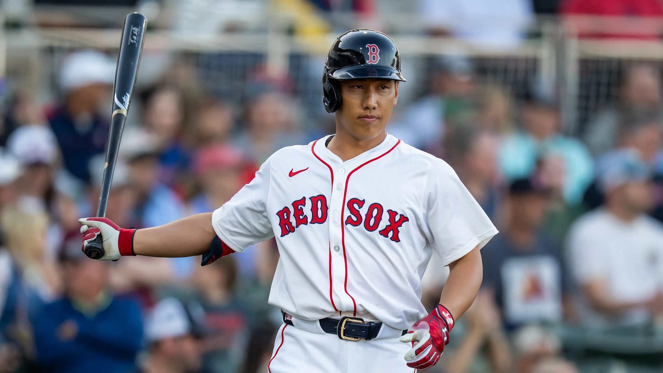 BOSTON REQUIERE LA HABILIADAD DE UN BATE COMO EL DE YOSHIDA