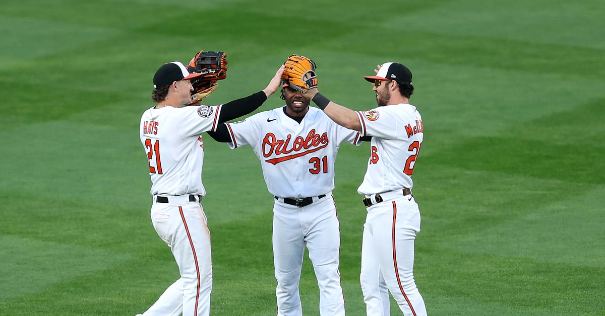 ORIOLES SE LLEVA EL PRIMER JUEGO