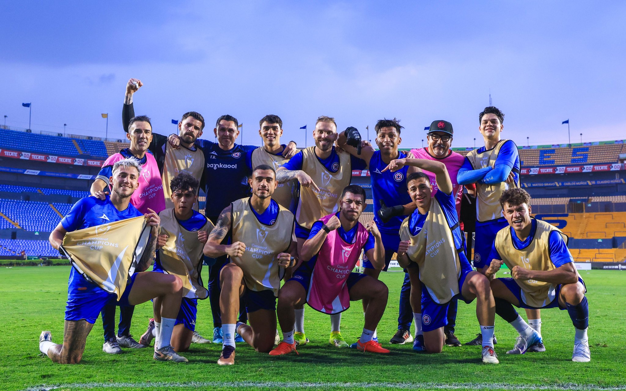 CRUZ AZUL CONCACHAMPIONS 2025