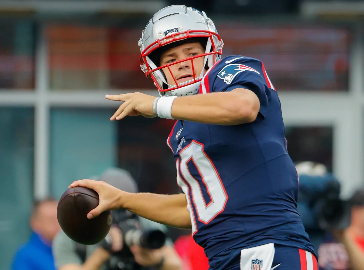 Los Patriots buscan a su nuevo mariscal de campo para 2025.