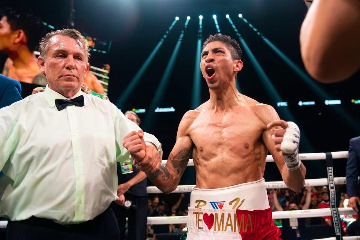 no ha peleado en más de un año, desde su controvertido empate a 12 asaltos con el inglés Nick Ball en marzo de 2024 en el Kingdom Arena de Riad, Arabia Saudita.