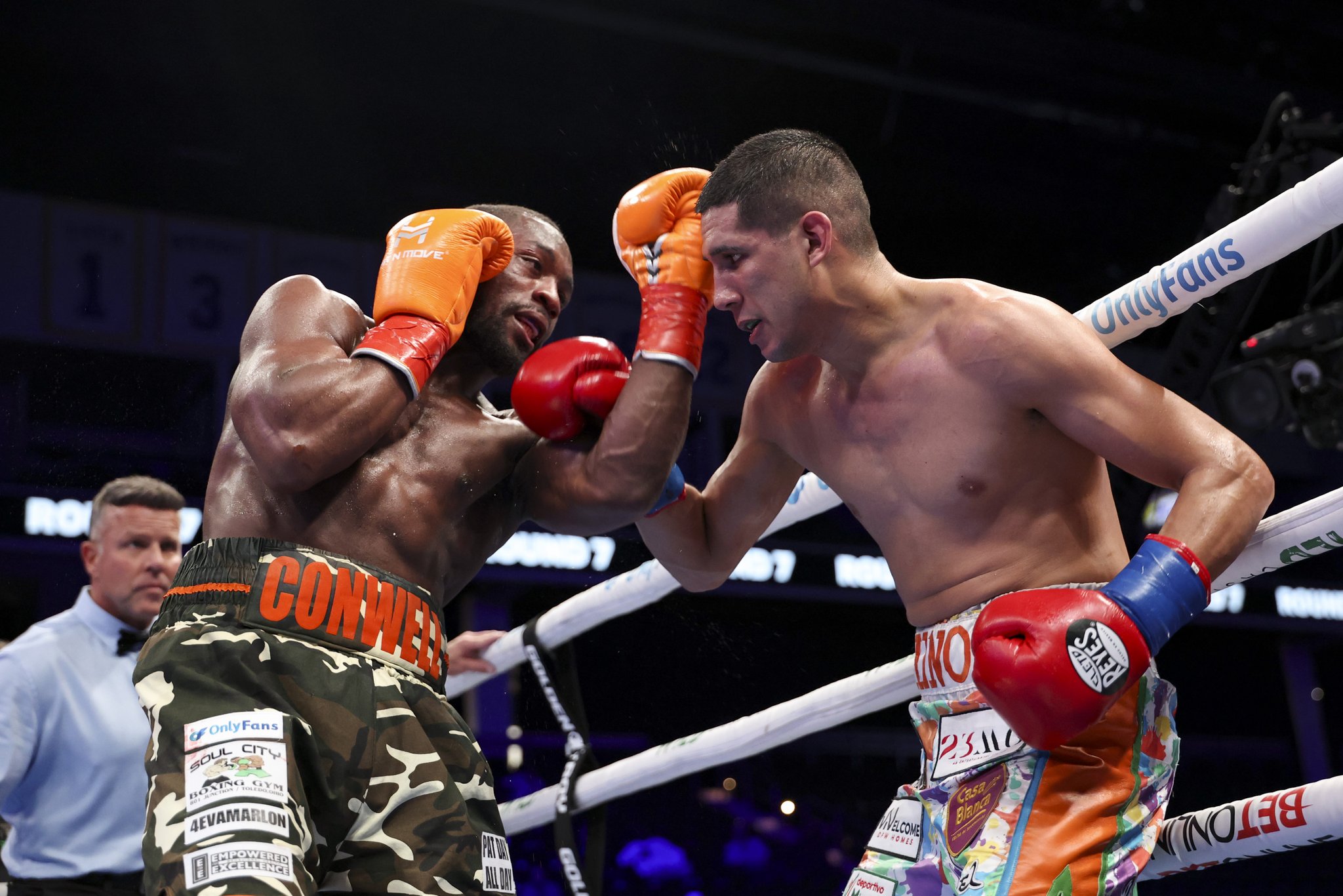 'Chino' García superó a Charles Conwell en un combate reñido. Fue una pelea sólida.