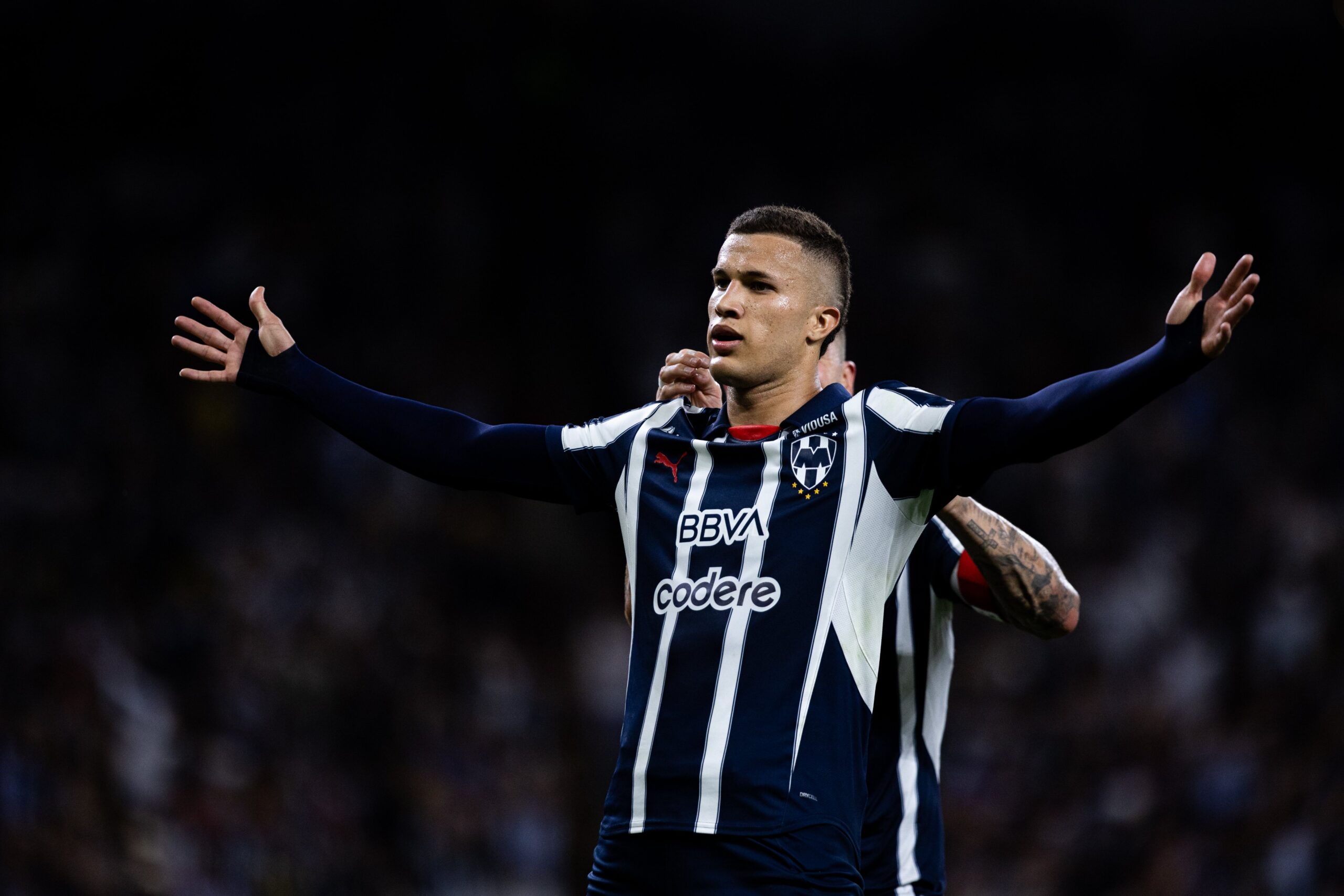 Monterrey vence al Club América con autoridad.