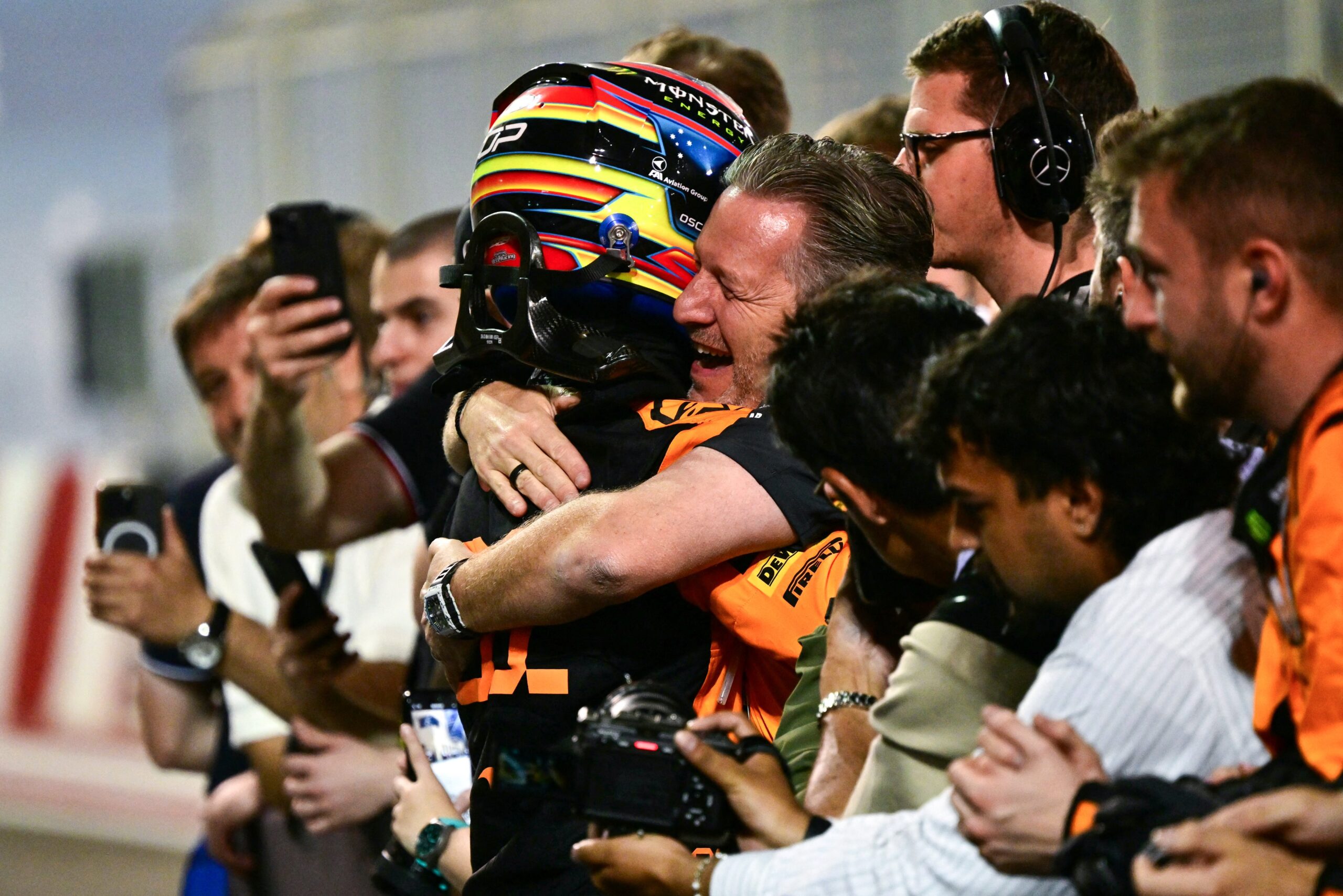 PIASTRI MCLAREN GP DE BAHREIN 2025
