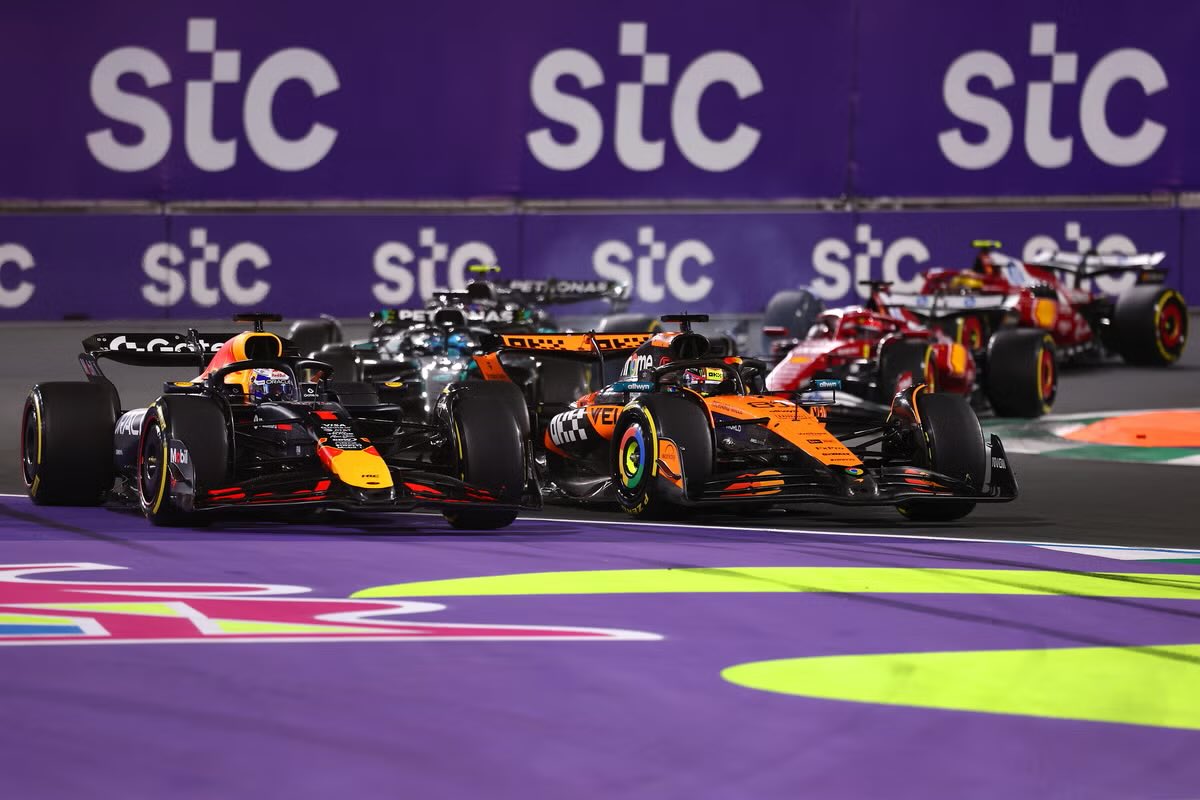 PIASTRI VERSTAPPEN GP DE ARABIA SAUDITA 2025