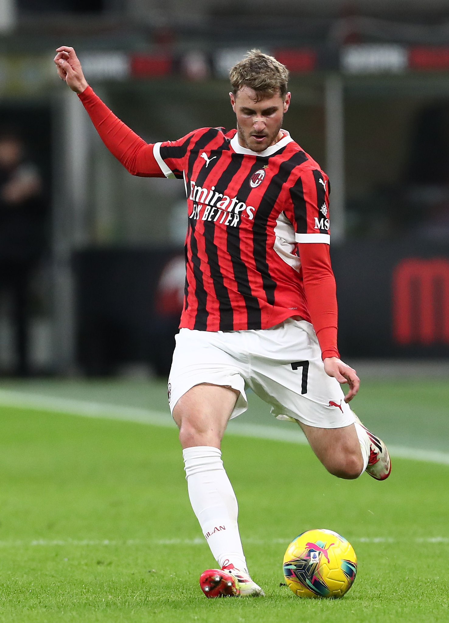 SANTI GIMENEZ AC MILAN 2025