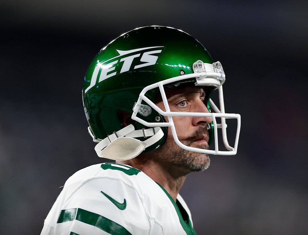 Aaron Rodgers se acerca a un nuevo equipo para 2025.
