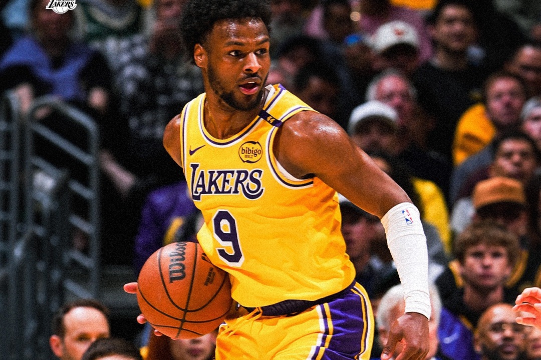 Los Ángeles Lakers reciben el día de hoy a los Pelicans.