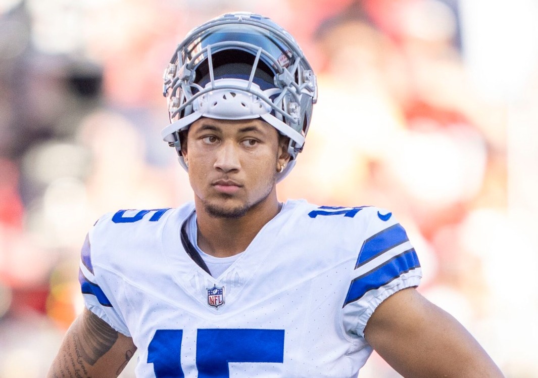 Trey Lance ganará más de 30 mil dólares al día por ser el quarterback titular de Los Ángeles.