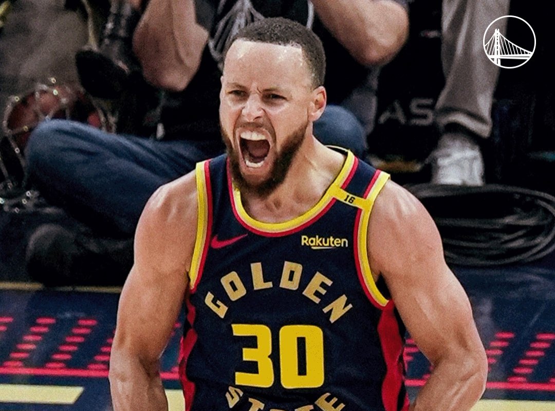 Curry sigue siendo la gran figura con los Warriors.