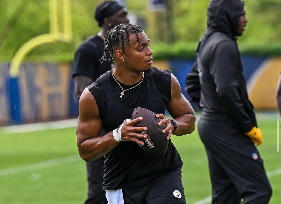 Justin Fields inicia una nueva aventura con los Jets.
