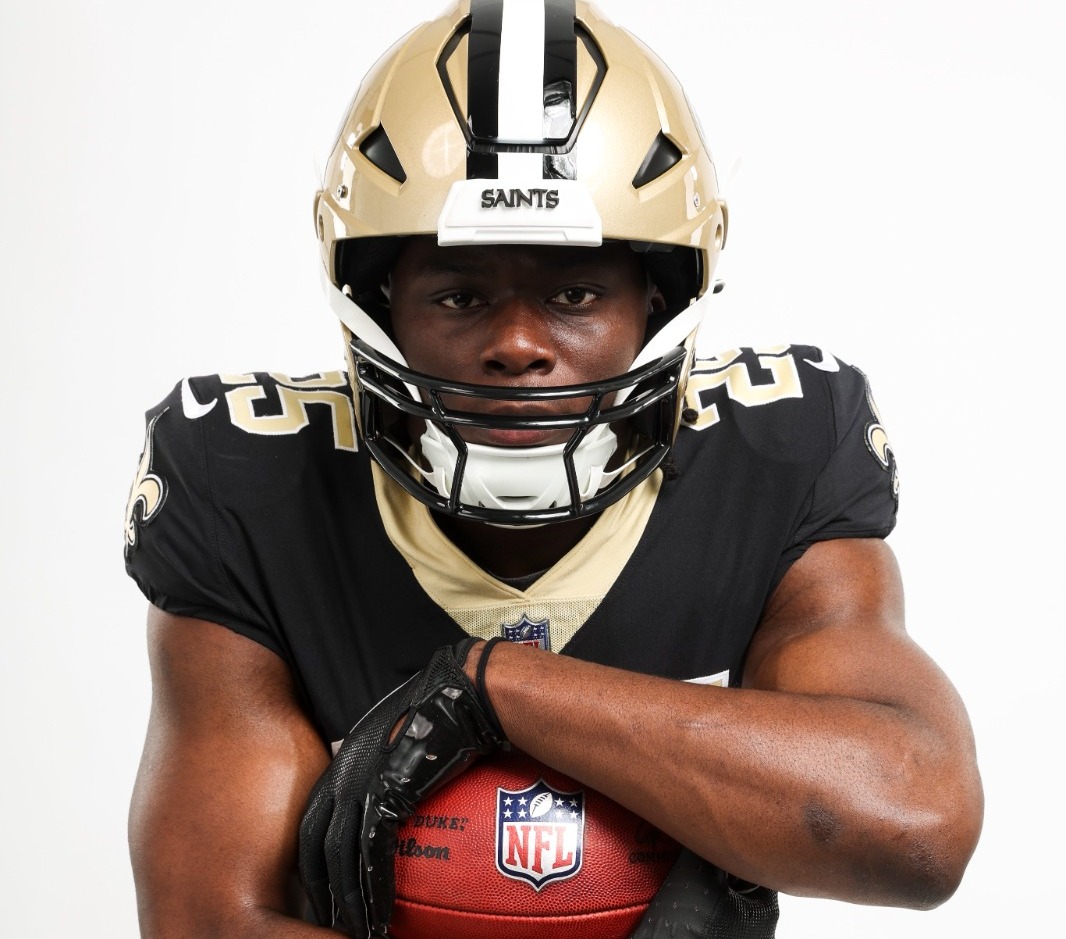 El Comisionado de la NFL tiene el deber de garantizar la integridad del juego y la confianza del público en él, incluida la autoridad para prohibir el uso de sustancias en la política de PED.