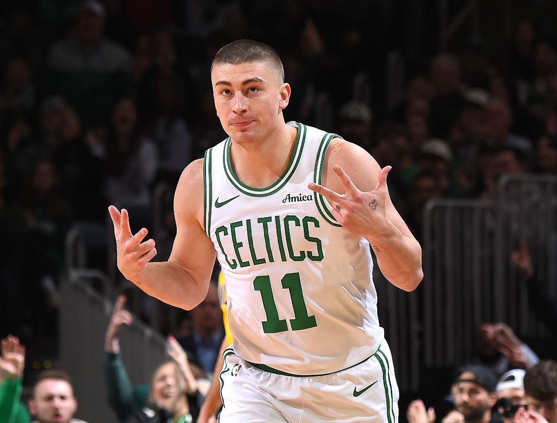 Pritchard superó en puntos a toda la banca de los Magic por 19-17.