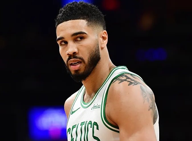La mayor preocupación para los Boston Celtics en el inicio de estos Playoffs no pasa por un rival débil como Orlando Magic, sino por la salud de su principal estrella: Jayson Tatum.