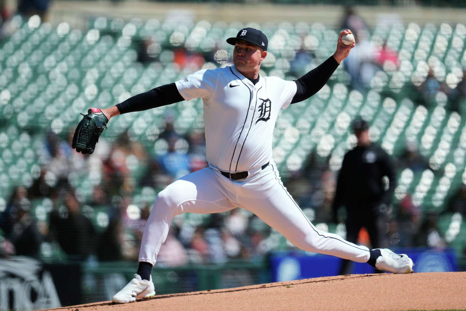 LOS TIGERS SE CONSIOLIDAN EN LA CIMA