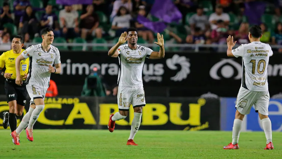 XOLOS VINO AL PUERTO Y SE LLEVÓ LOS TRES PUNTOS