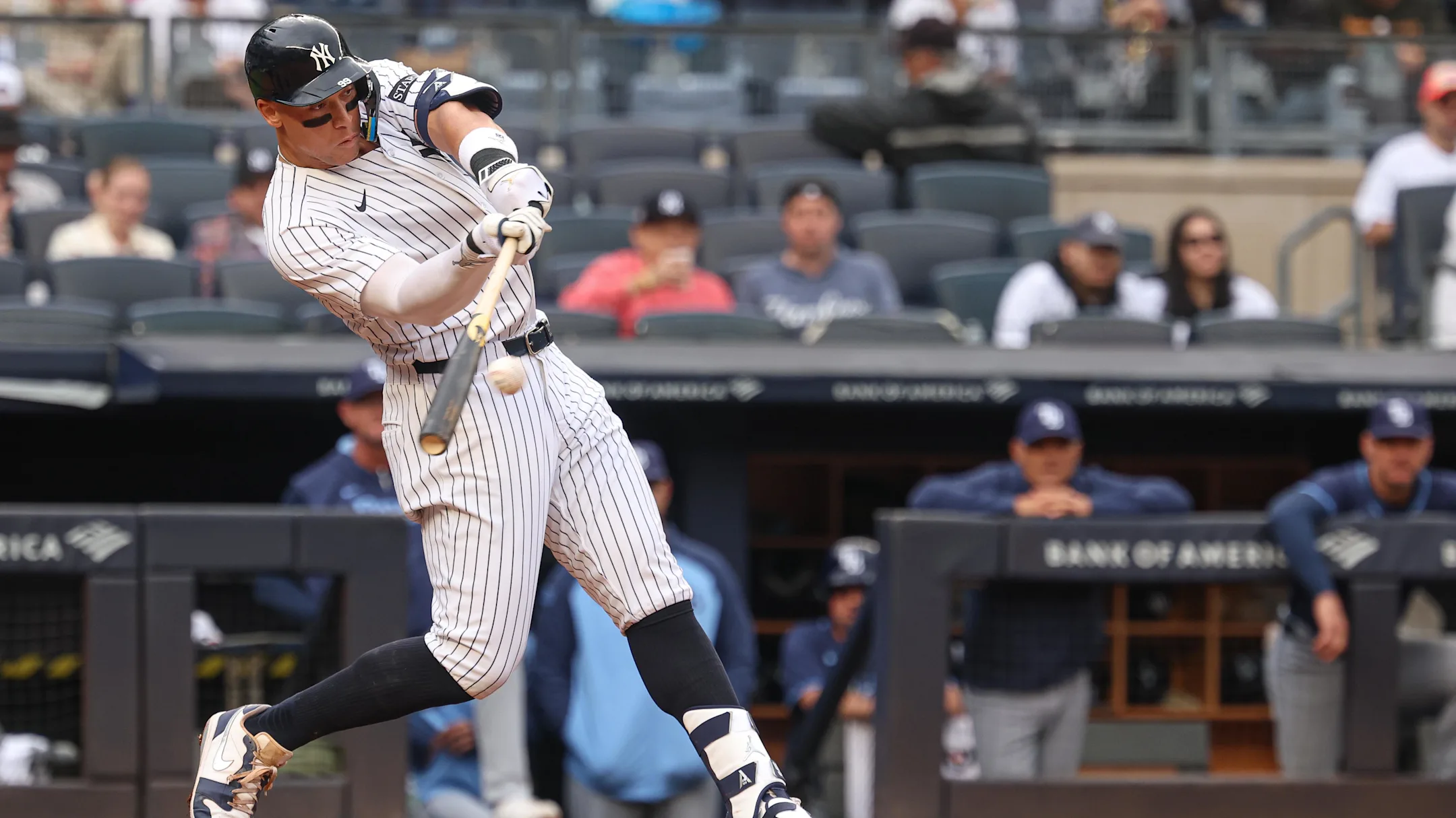 AARON JUDGE EN UN GRABN INICIO DE CAMPAÑA