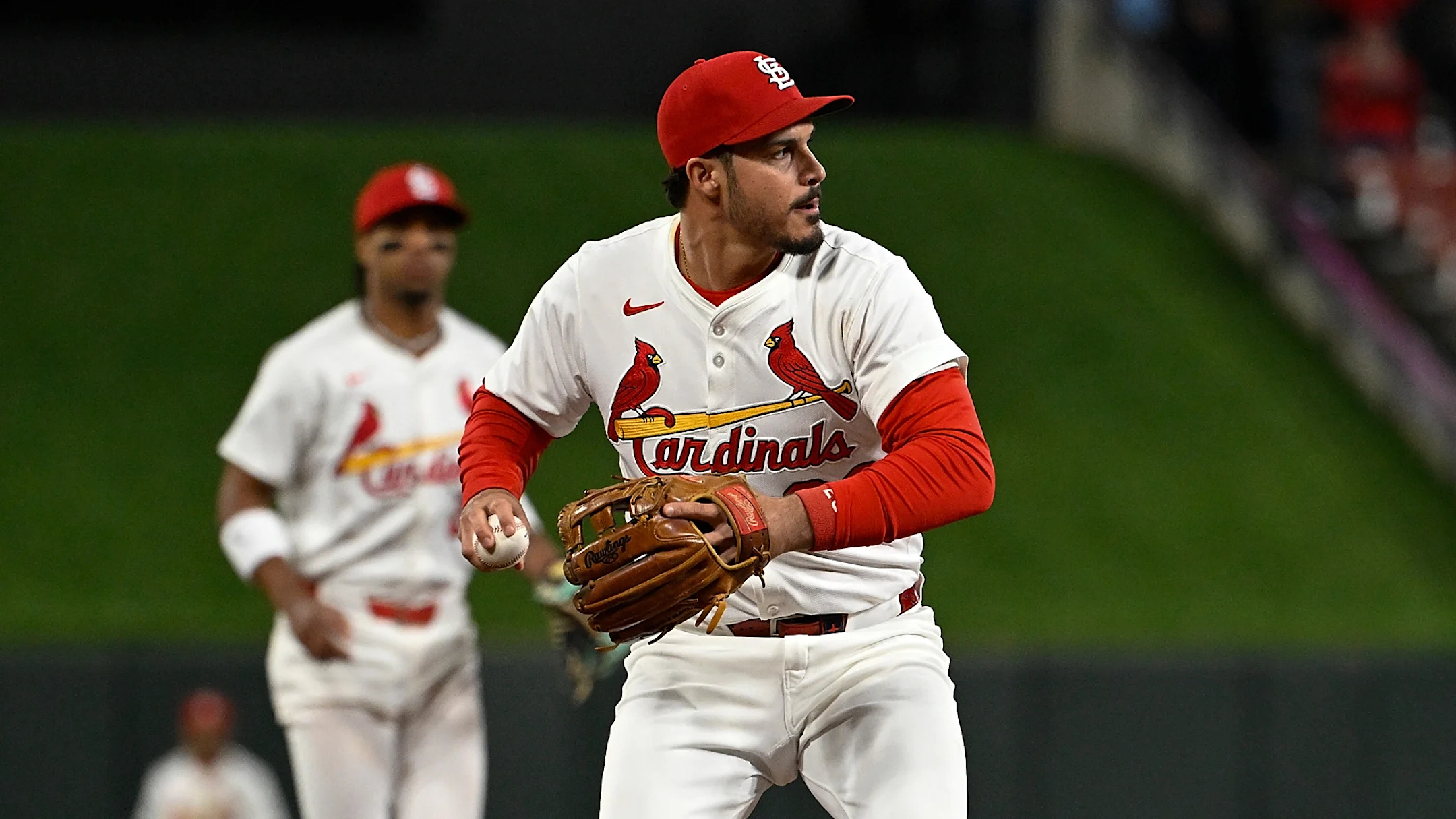 NOLAN ARENADO SIGUE CON CARDINALS