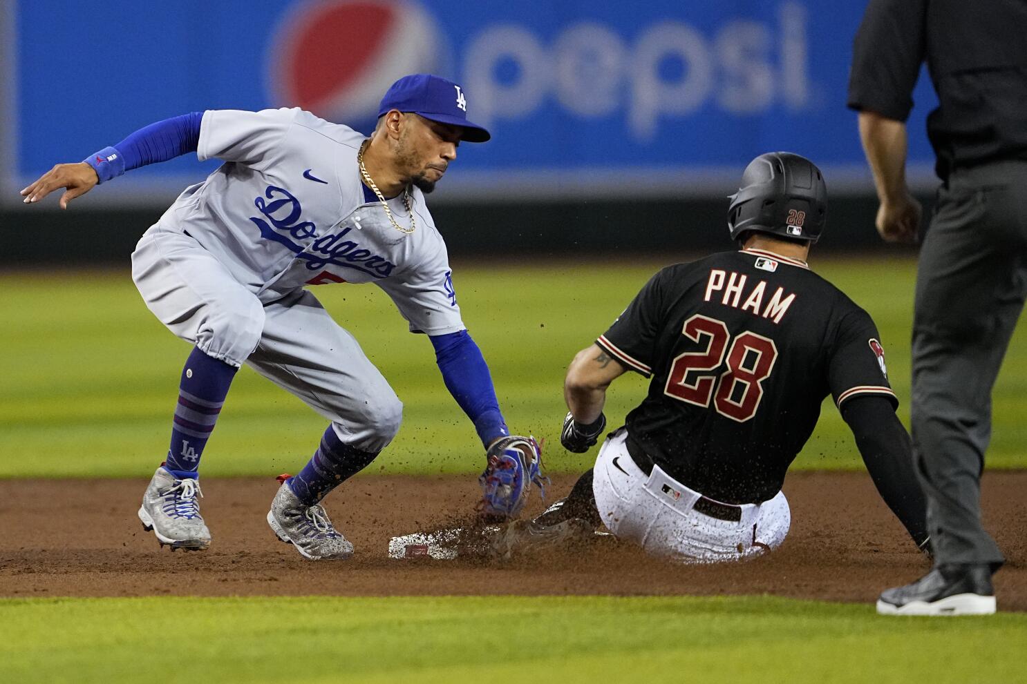DODGERS VIENE DE DOBLEGAR A LOS MARLINS