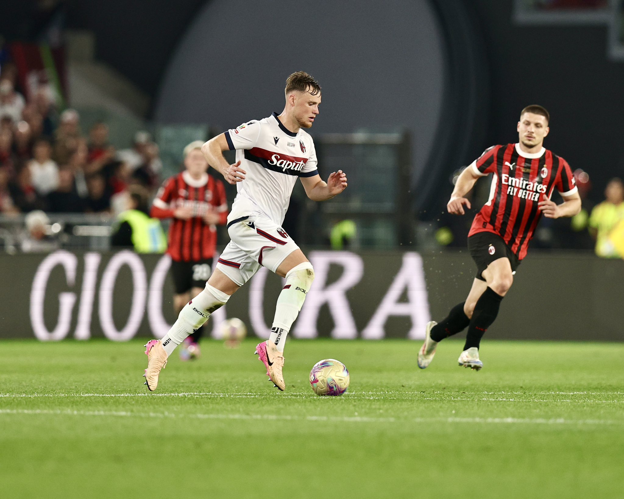 COPA ITALIA MILAN VS BOLOGNA 2025