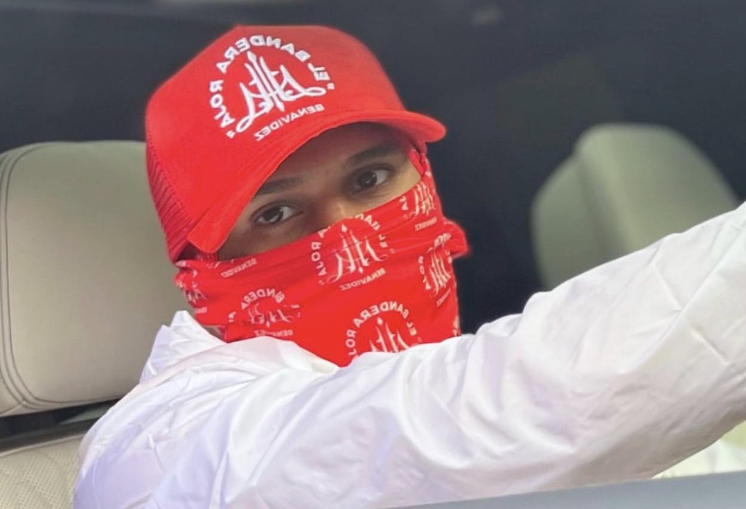 EL PROMOTOR DE DAVID BENAVIDEZ TEME QUE SU PELEADOR LESIONE GRAVEMENTE A CANELO DESPUÉS DE VER A SNOOZER VS. SCULL.