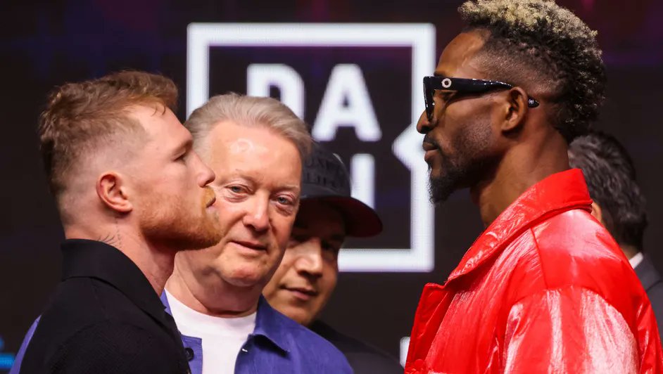 Canelo cumple peso para unificar títulos con William Scull.